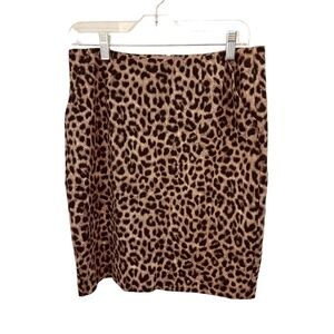 CAbi  3402 JUNGLE SKIRT Animal Print Fitted Ponte Knit Super Soft Size 6 NWOT